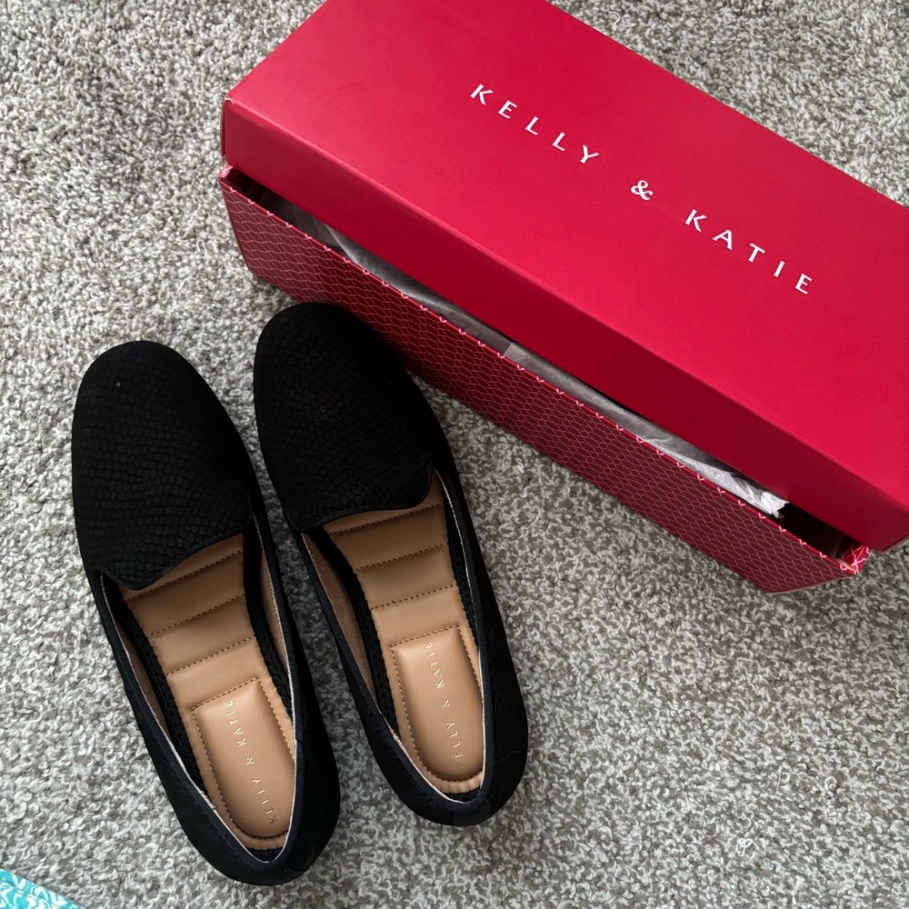 Kelly & Katie Peyton Loafers